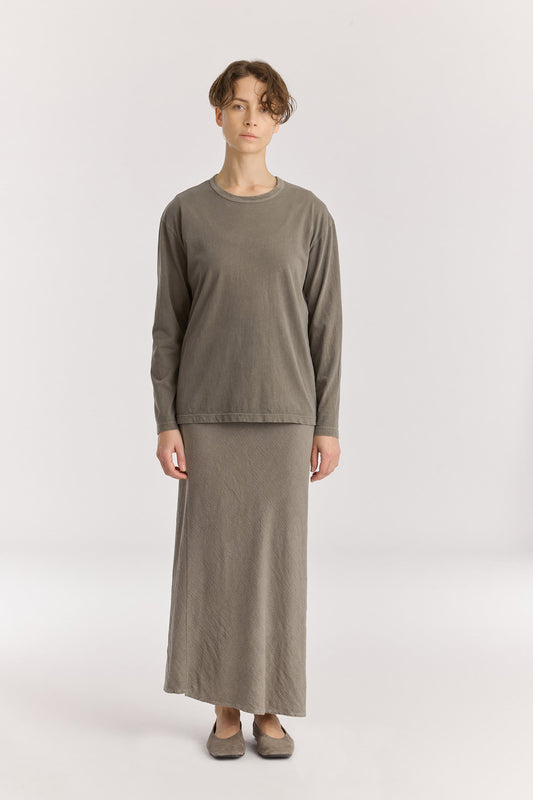 Regular Long Sleeve Tee / Dark Stone
Basic crew neck
Regular silhouette
Soft fabric
100% Organic cotton jersey
Cold machine or hand wash, tumble dry low or dry flat, no bleach
Style Number: OC-RST25
Regular fit
Made in USA