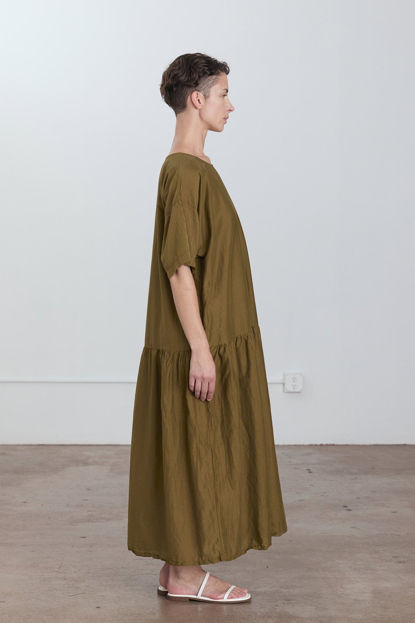 EASY DRESS / DK. OLIVE