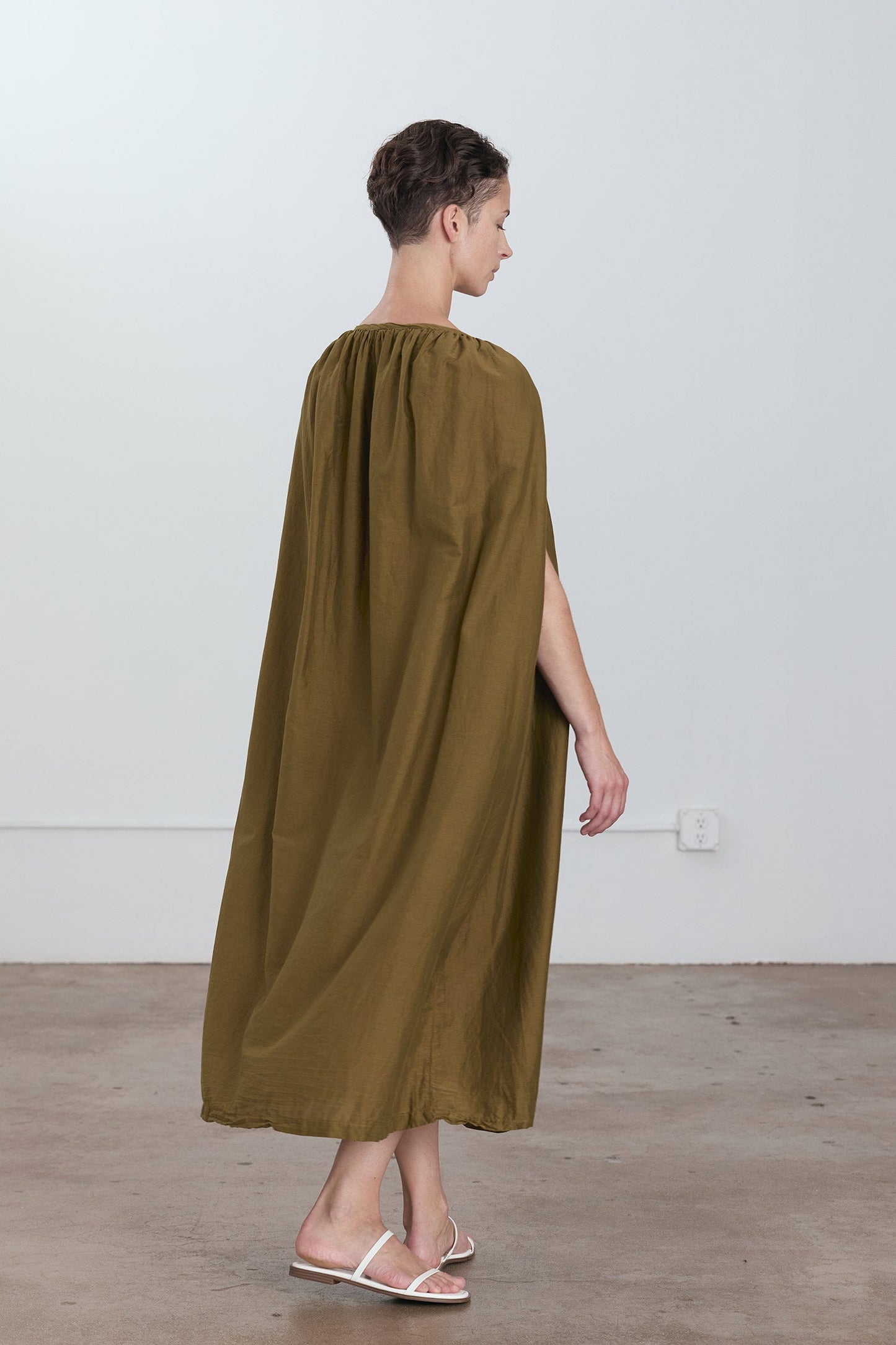 MONT BLANC DRESS / DK. OLIVE