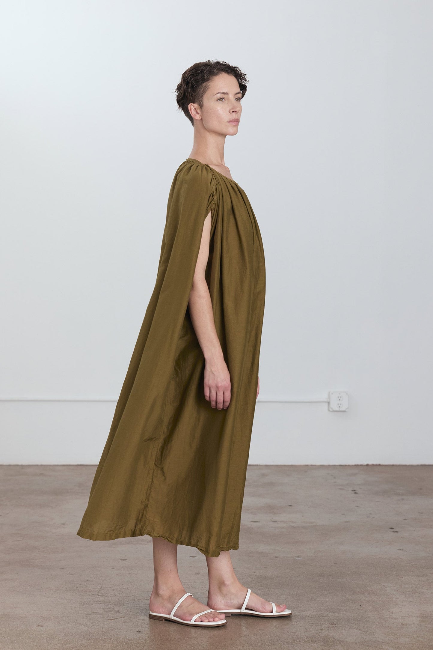 MONT BLANC DRESS / DK. OLIVE