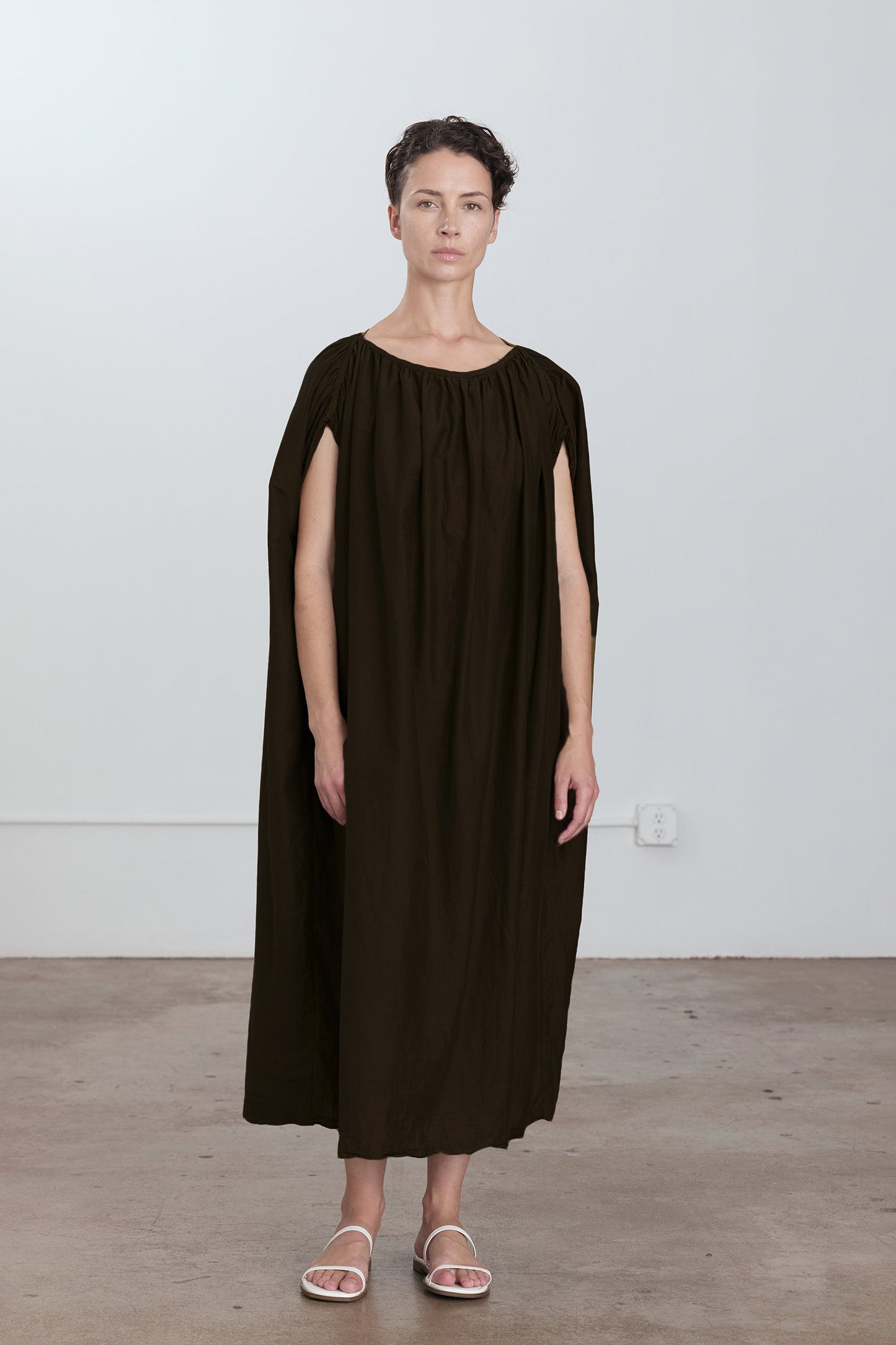MONT BLANC DRESS / DARK CHOCO