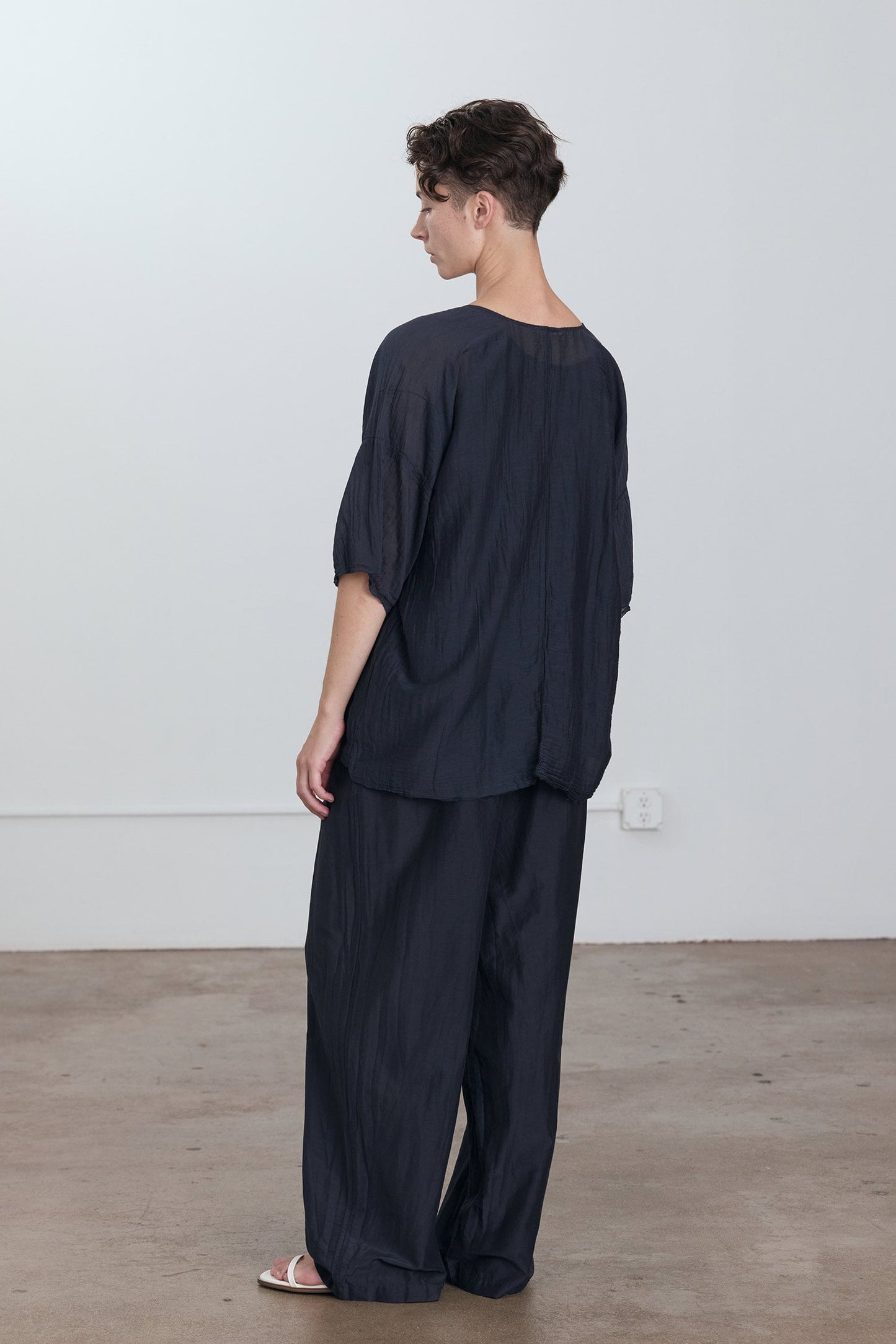 STRAIGHT PANTS / FADED BLACK