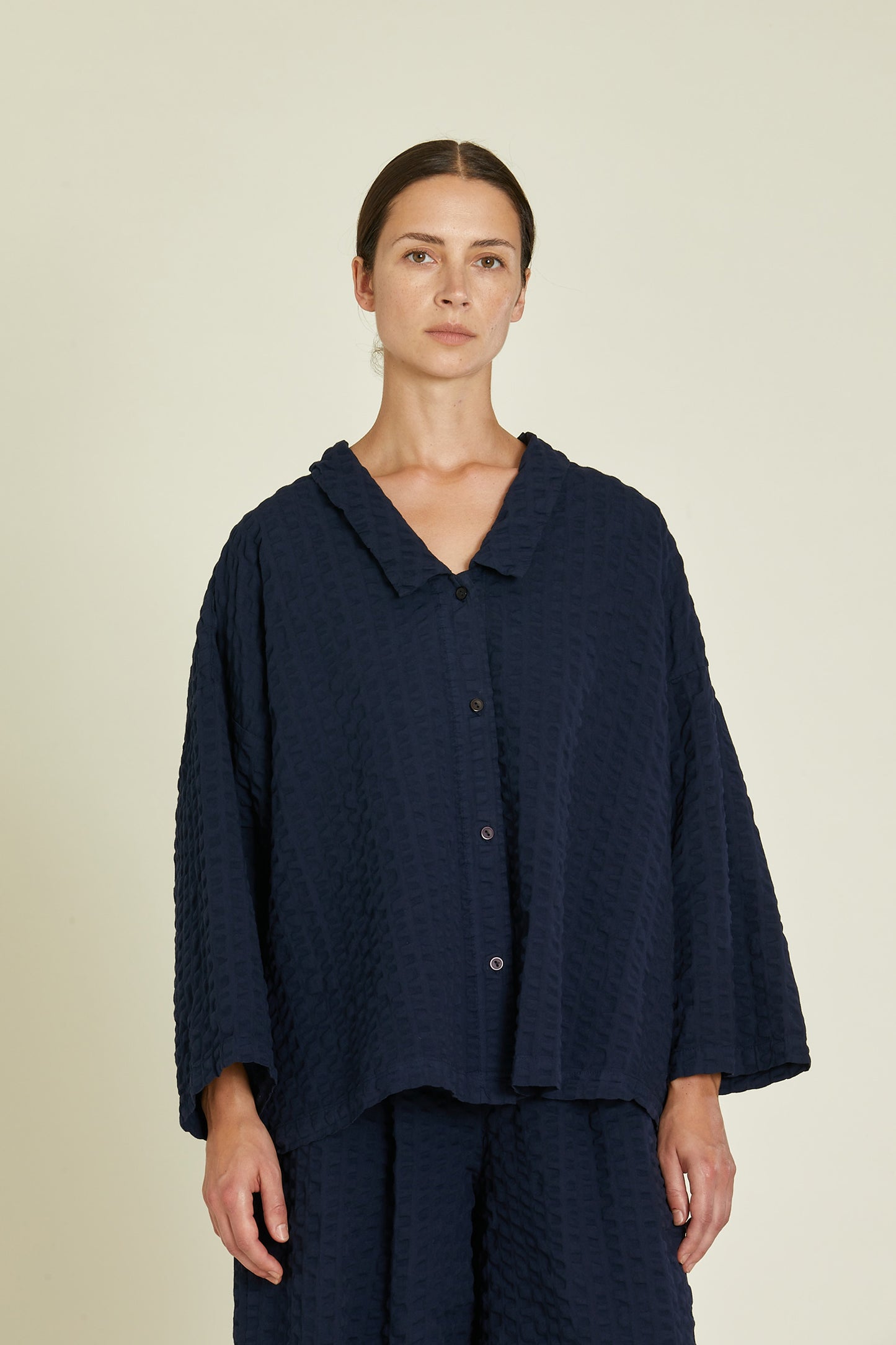 CHELSEA COLLAR SHIRT / NAVY / SK-CCS19