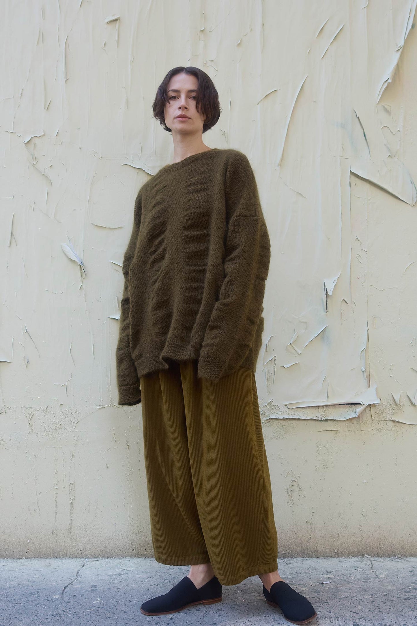 WATERFALL OVERSIZED SWEATER / DK. OLIVE