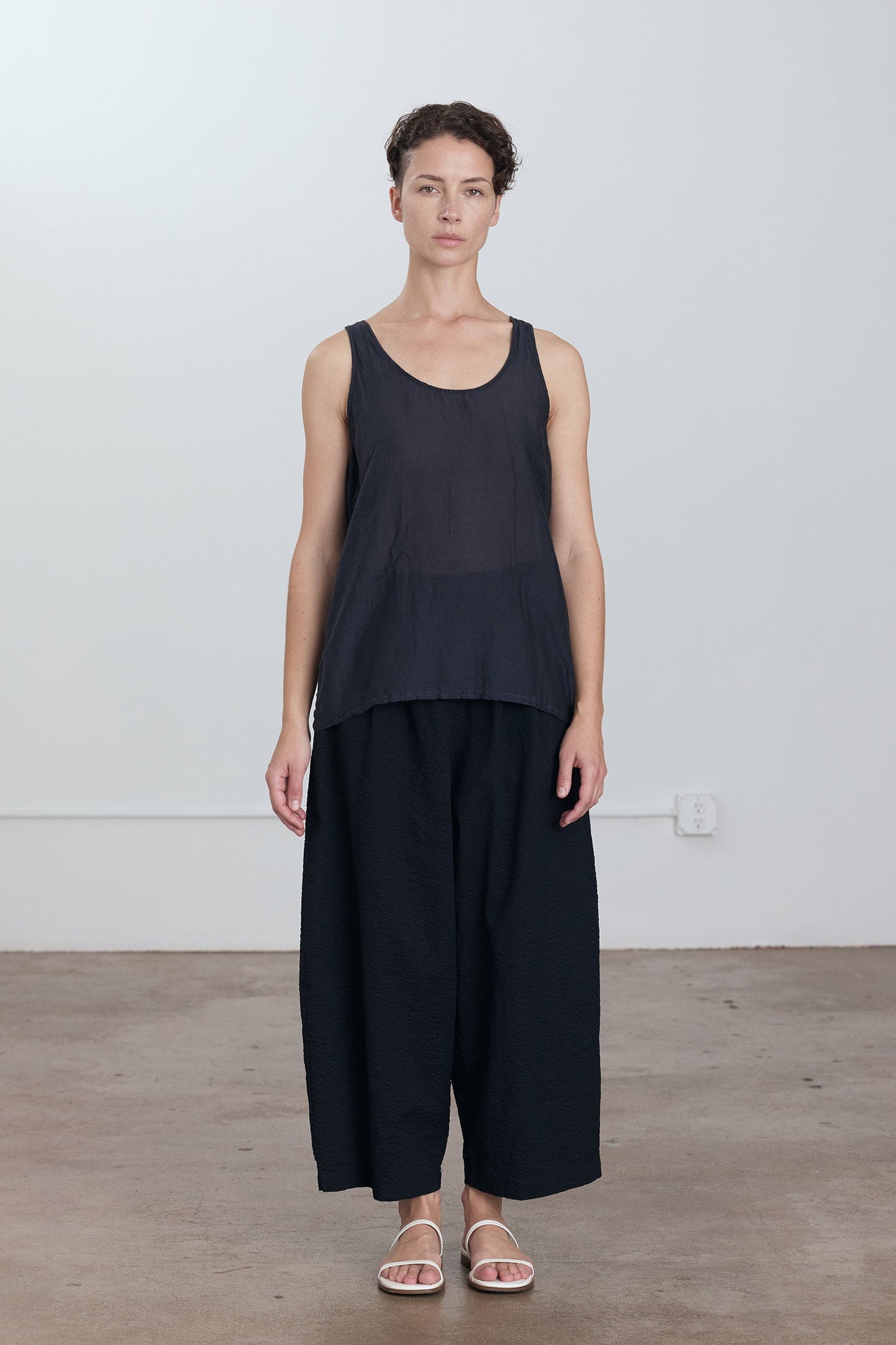 LOOSE TANK TOP / FADED BLACK