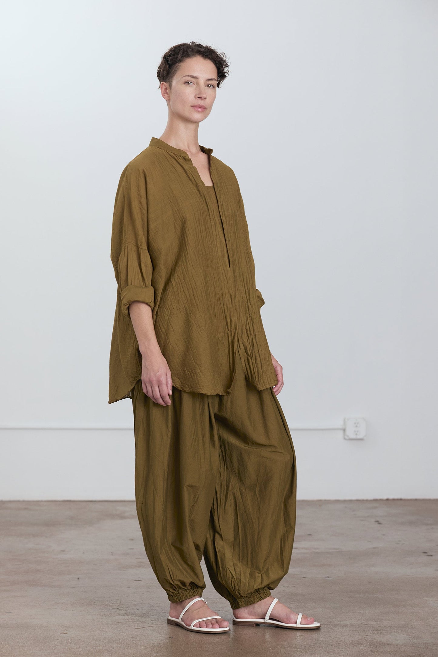 SQUARE SHIRTS / DK. OLIVE