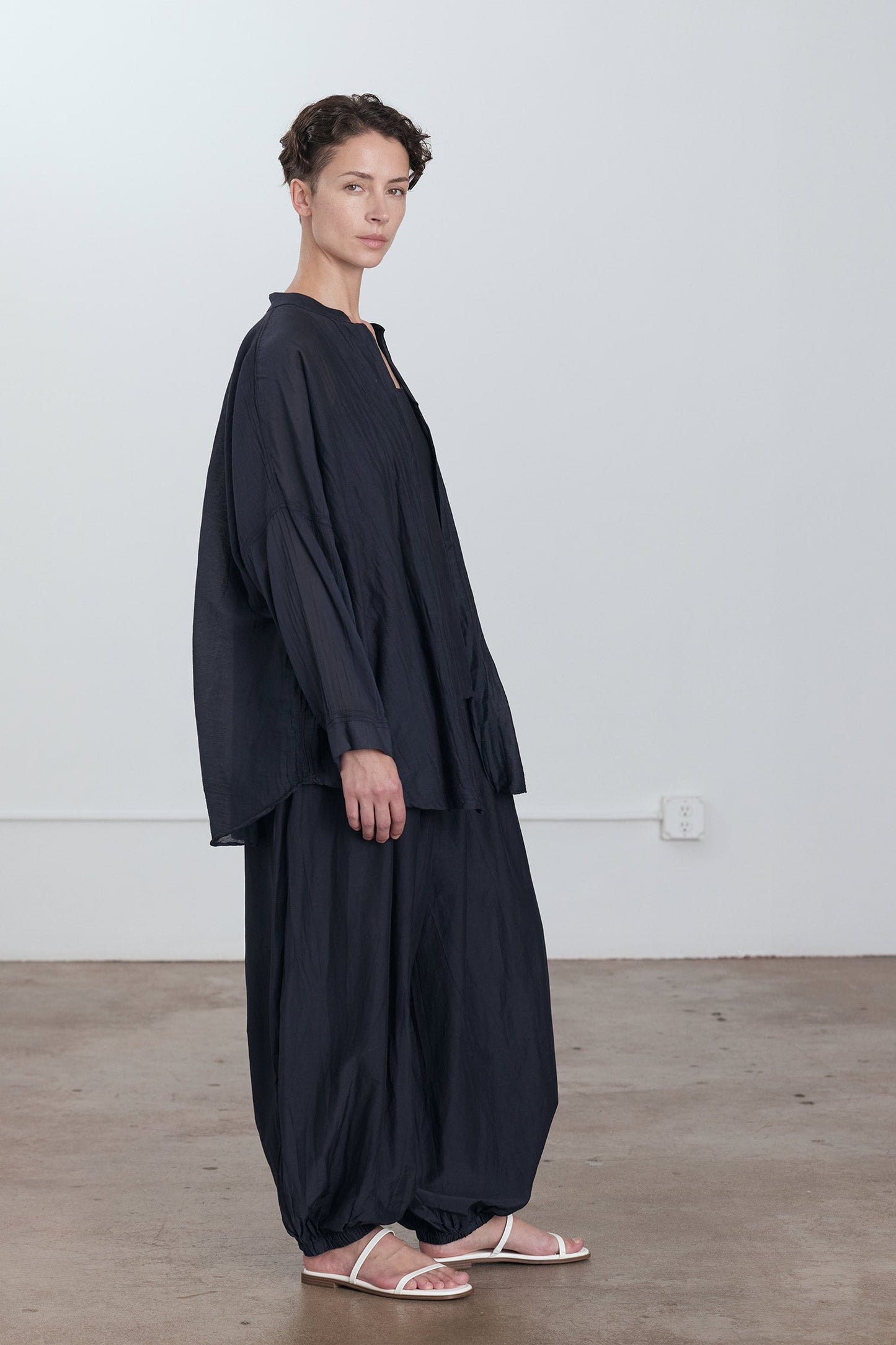 SQUARE SHIRTS / FADED BLACK