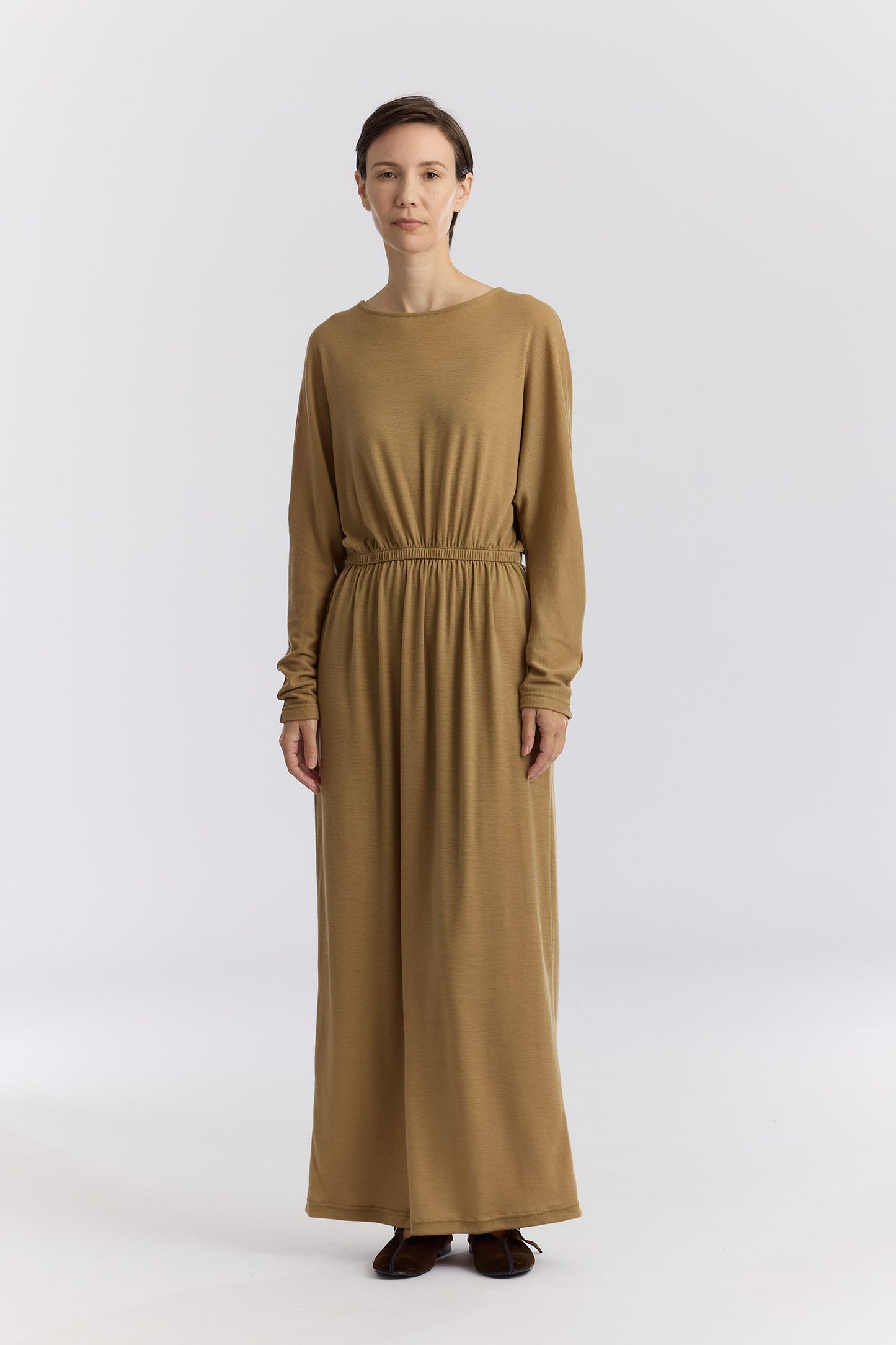 WASHABLE WOOL I-DRESS / CAMEL