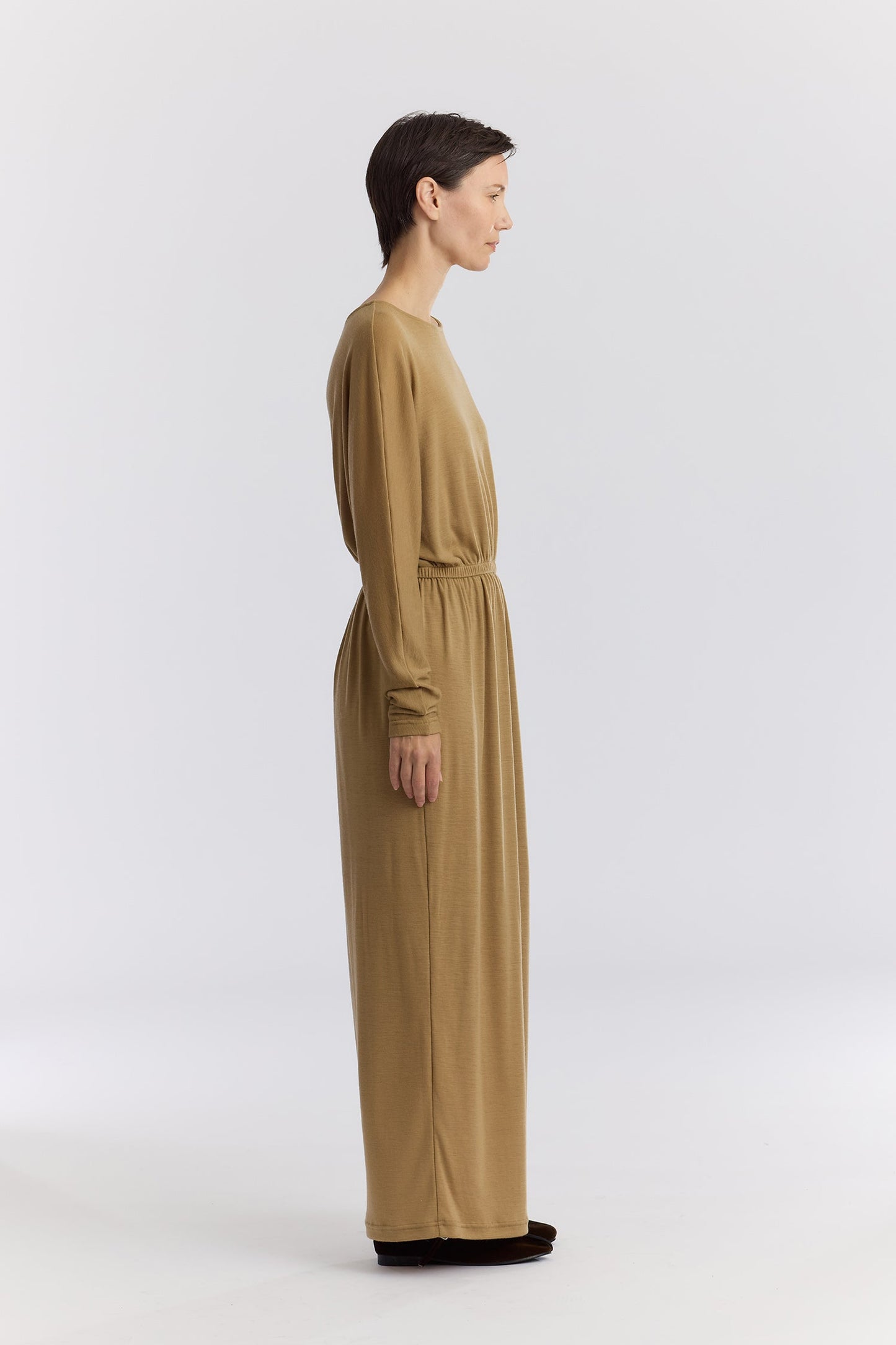 WASHABLE WOOL I-DRESS / CAMEL