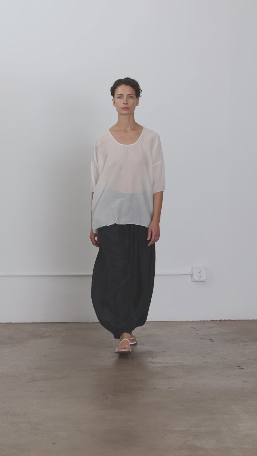 Women – BLACK CRANE