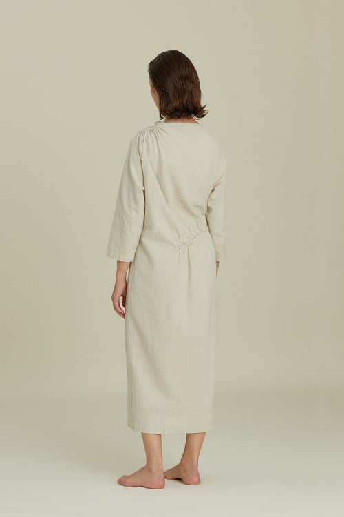 RUCHED DRESS / IVORY