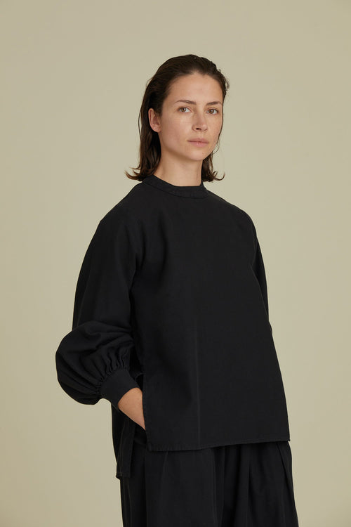 PUFF SLEEVE BLOUES / BLACK